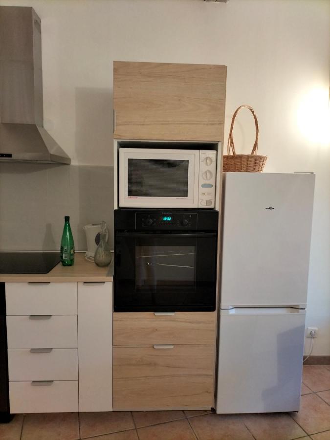 Appartement De Charme Vers-Pont-du-Gard Buitenkant foto